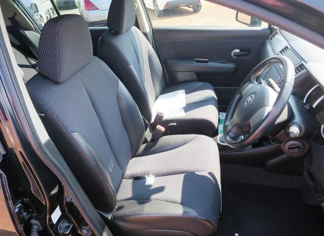 
								NISSAN TIIDA 15M full									