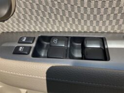 
										NISSAN TIIDA full									