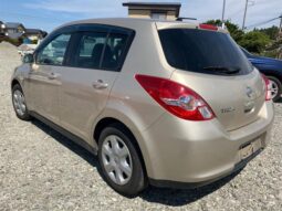 
										NISSAN TIIDA full									