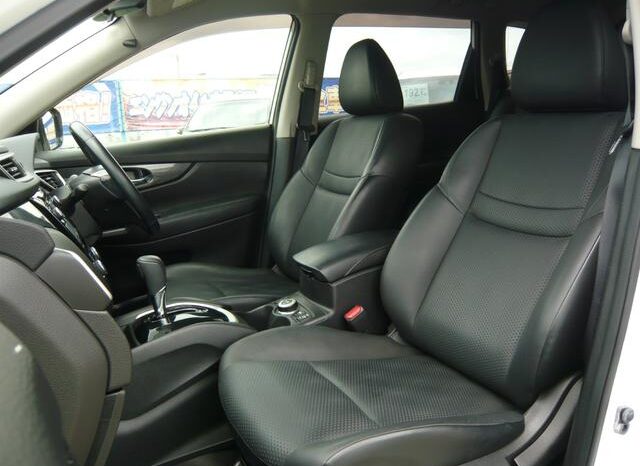 
								NISSAN X-TRAIL 20X HYBRID EMERGENCY BRAKE PACKAGE full									