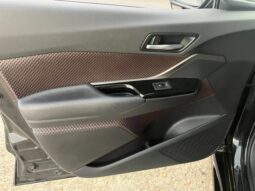
										TOYOTA C-HR G full									