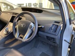
										TOYOTA PRIUS S full									
