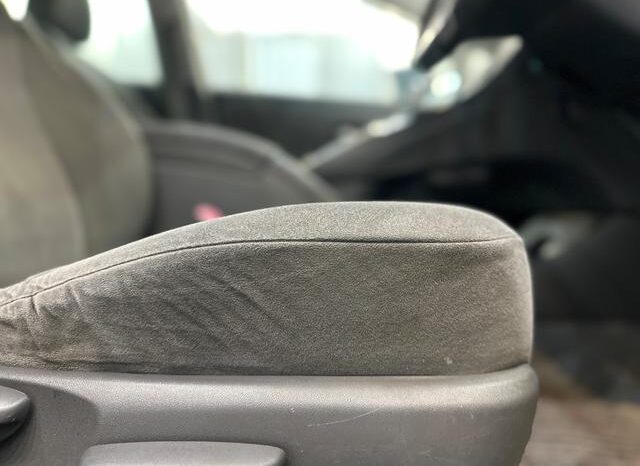 
								TOYOTA PRIUS S full									