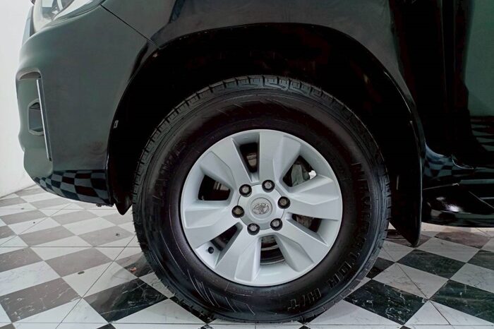 
								Toyota Hilux DOUBLE CAB full									