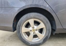 
										TOYOTA COROLLA AXIO full									