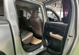 
										TOYOTA HILUX full									
