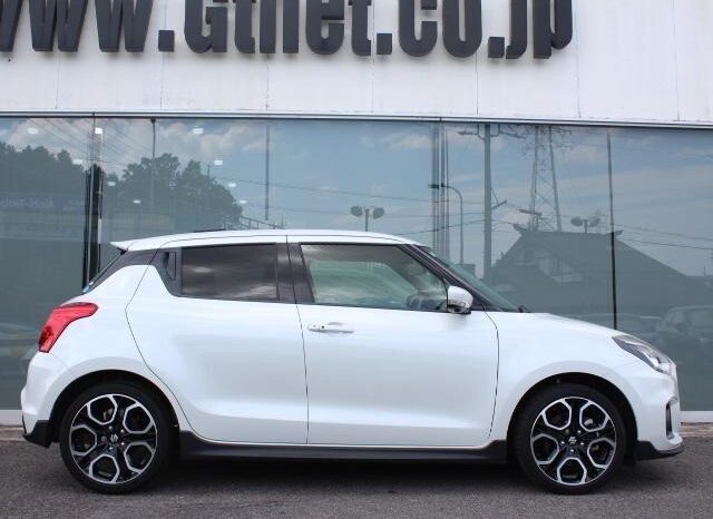 
								SUZUKI SWIFT SPORT BASE GRADE full									