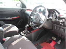 
										SUZUKI SWIFT SPORT BASE GRADE full									